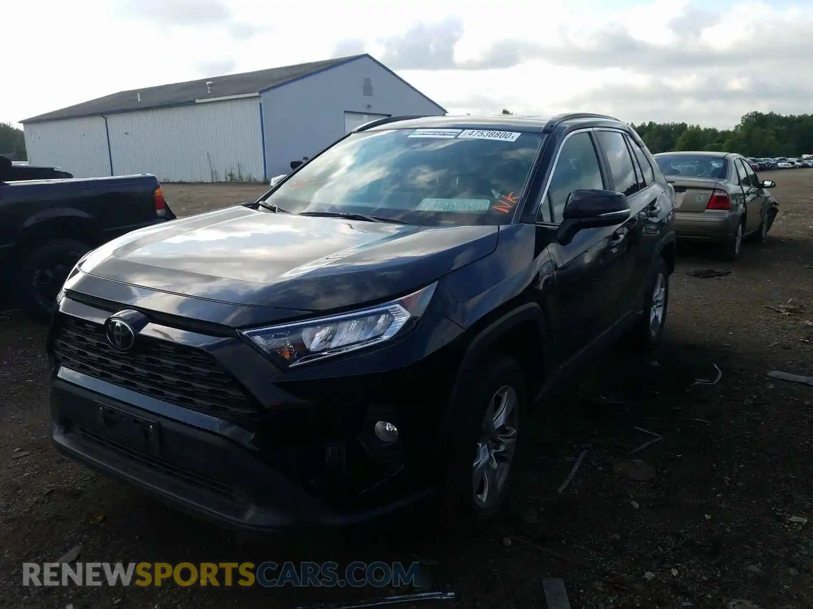 2 Photograph of a damaged car 2T3P1RFV8LC099865 TOYOTA RAV4 2020