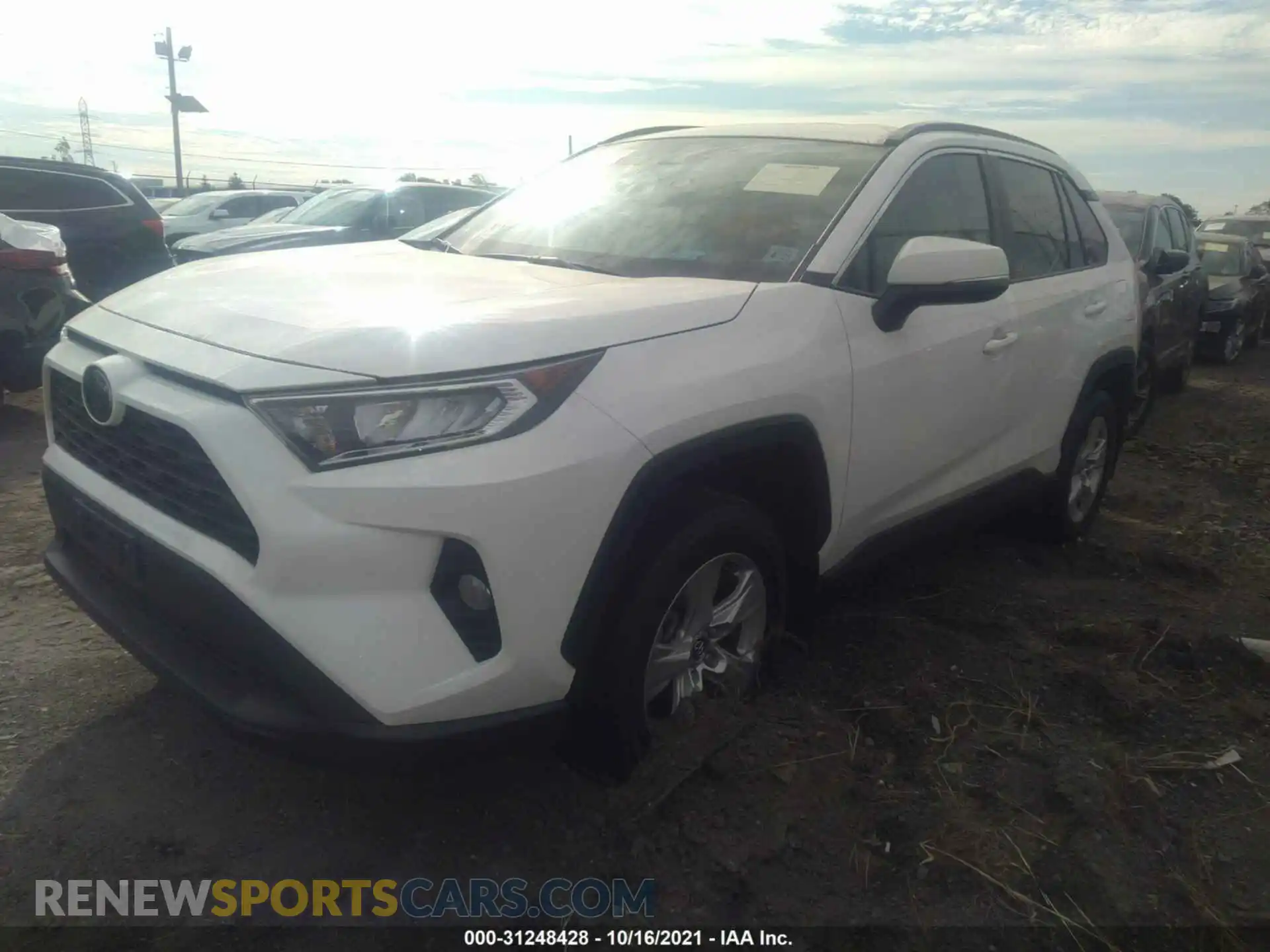 2 Photograph of a damaged car 2T3P1RFV8LC101341 TOYOTA RAV4 2020