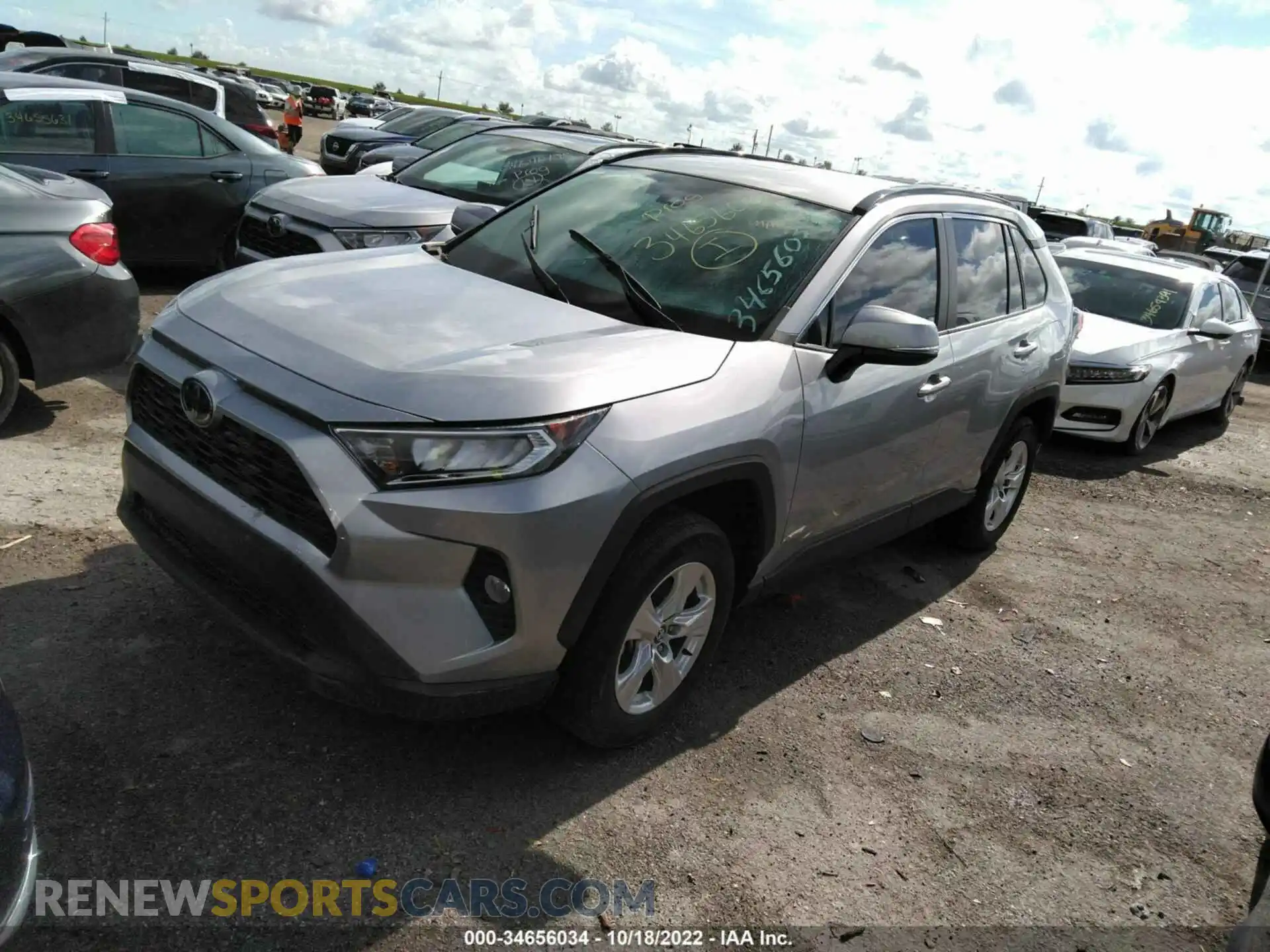 2 Photograph of a damaged car 2T3P1RFV8LC129012 TOYOTA RAV4 2020