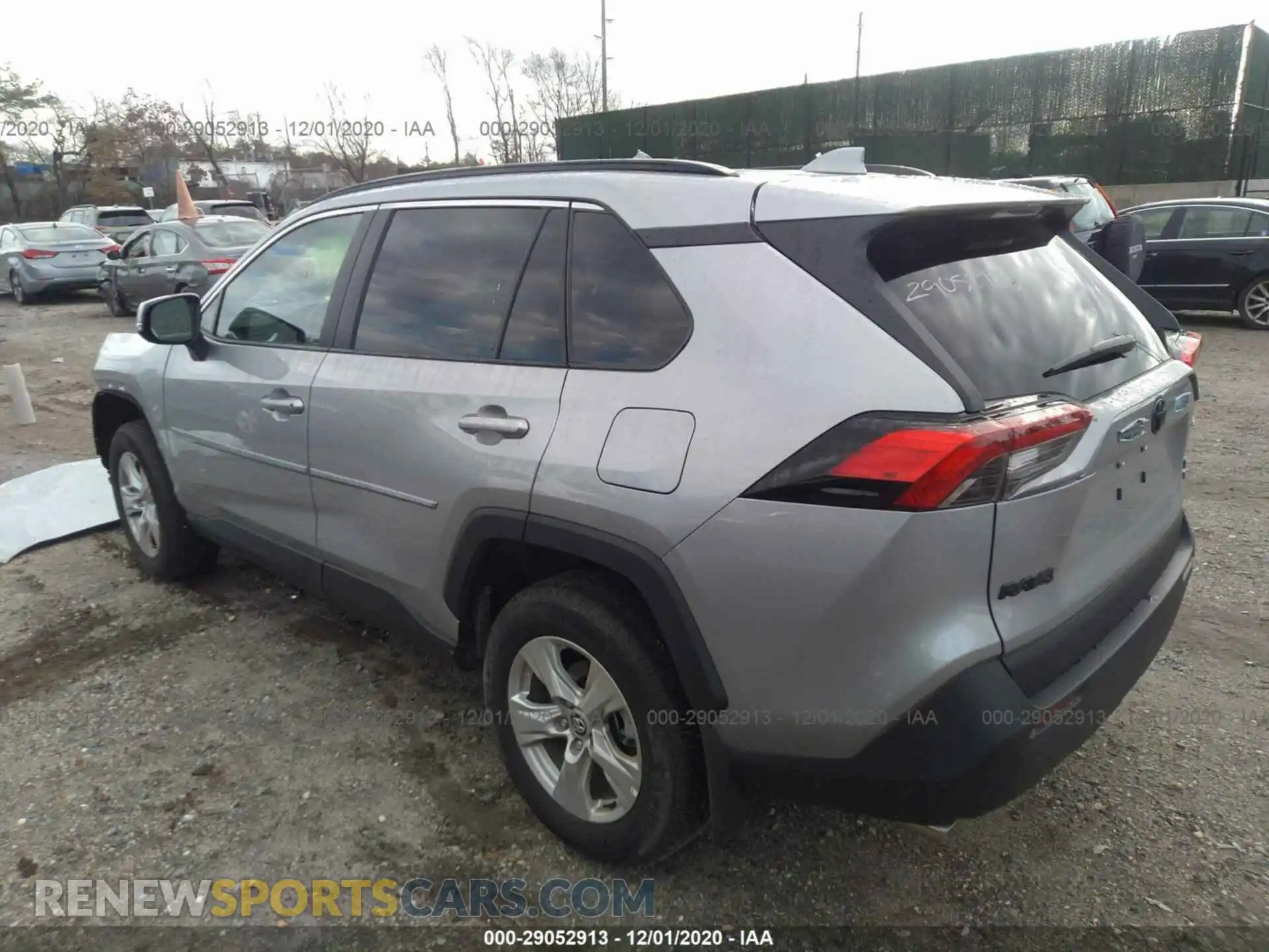 3 Photograph of a damaged car 2T3P1RFV8LC135926 TOYOTA RAV4 2020