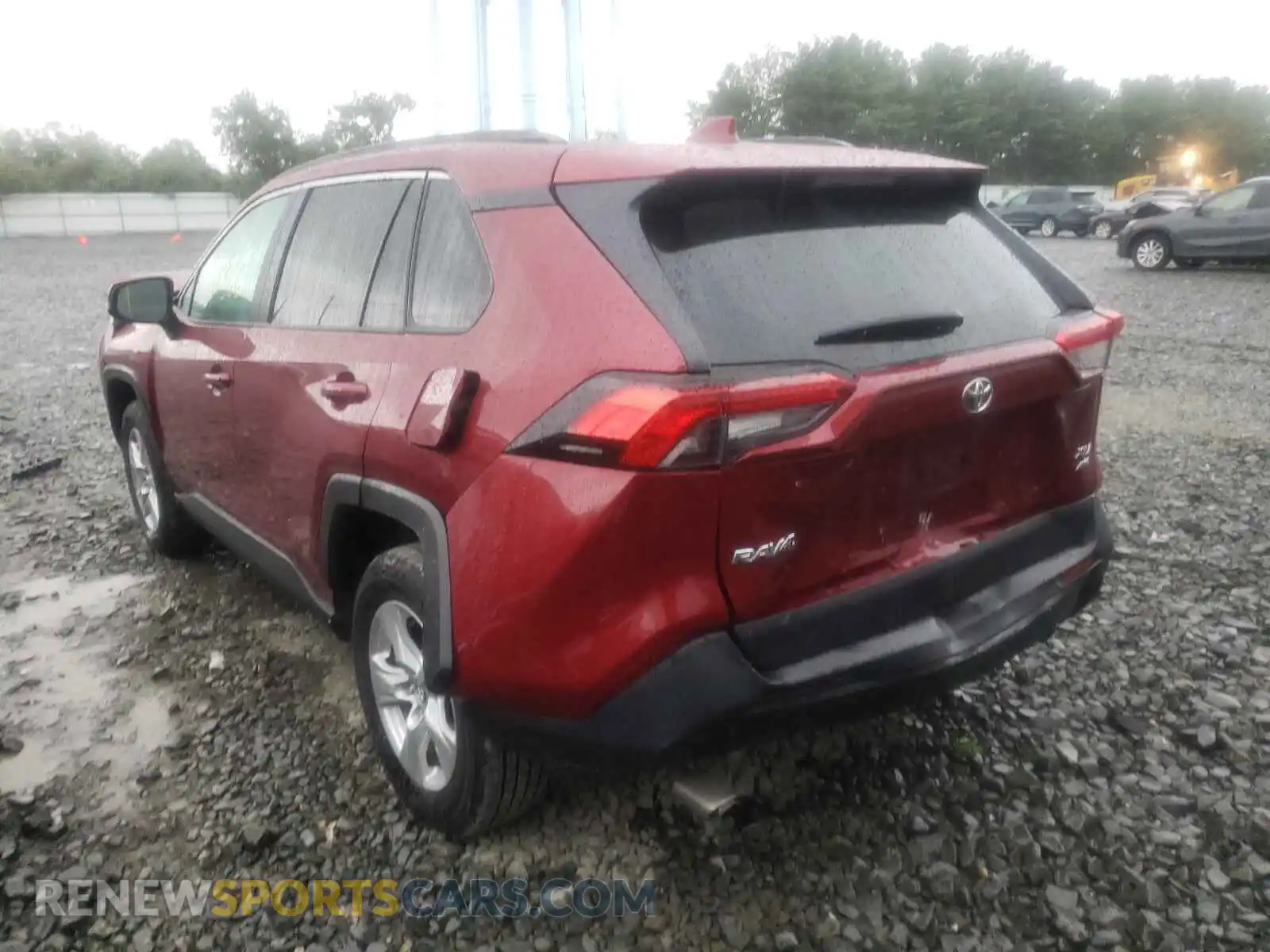3 Photograph of a damaged car 2T3P1RFV8LW105520 TOYOTA RAV4 2020
