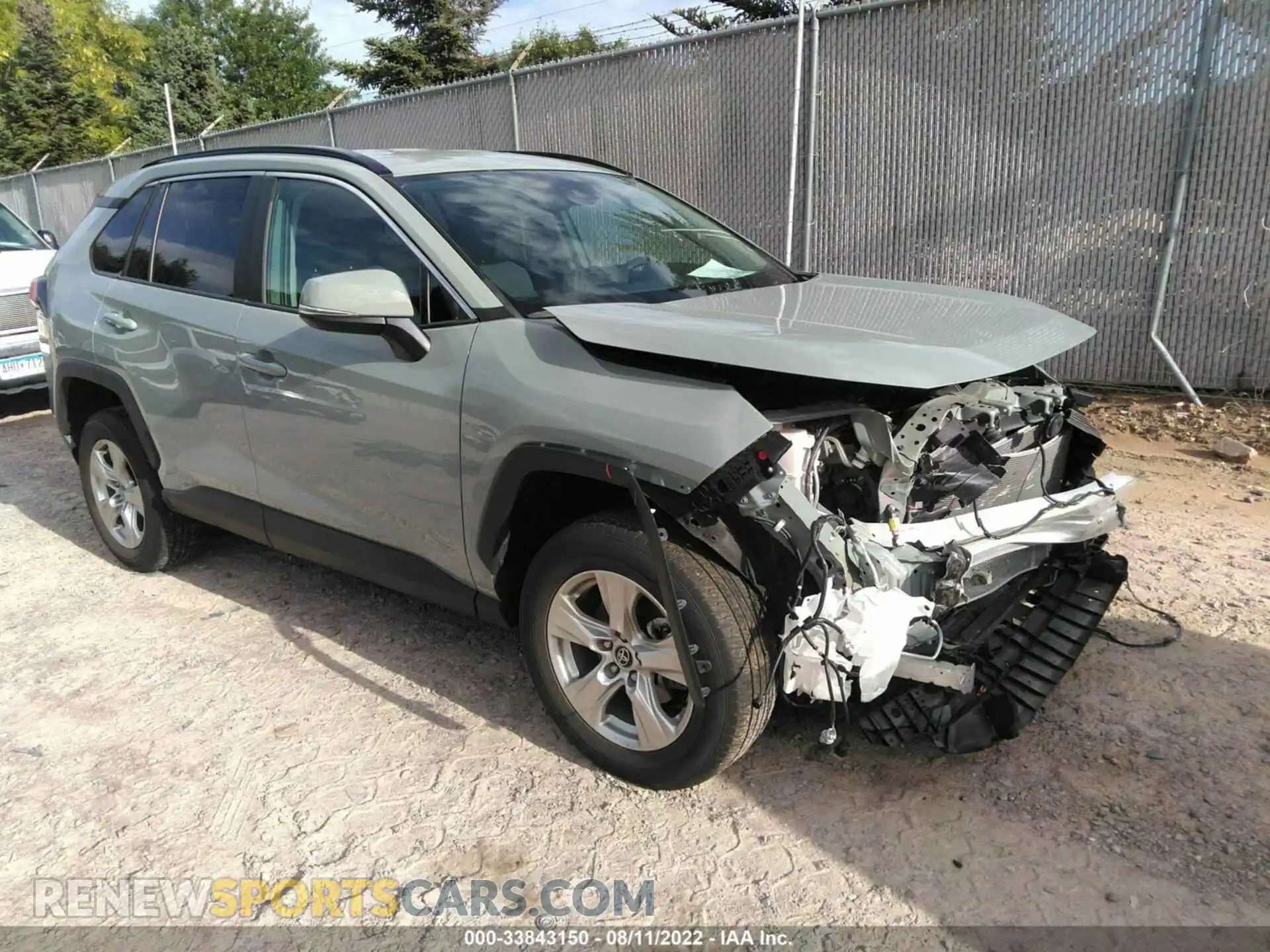 1 Photograph of a damaged car 2T3P1RFV9LC098868 TOYOTA RAV4 2020