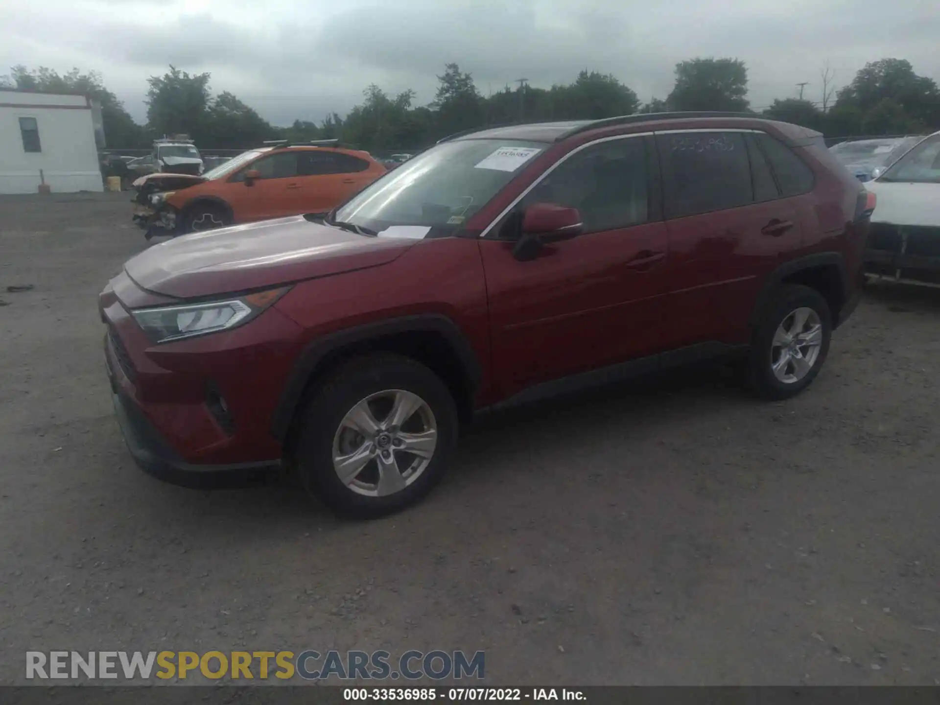 2 Photograph of a damaged car 2T3P1RFV9LC104278 TOYOTA RAV4 2020