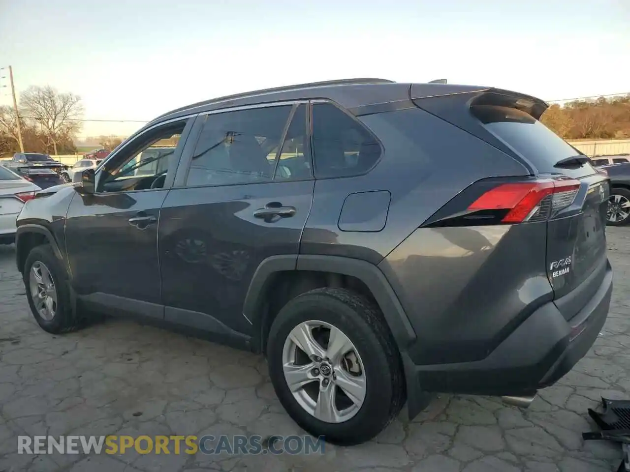 2 Photograph of a damaged car 2T3P1RFV9LC131724 TOYOTA RAV4 2020