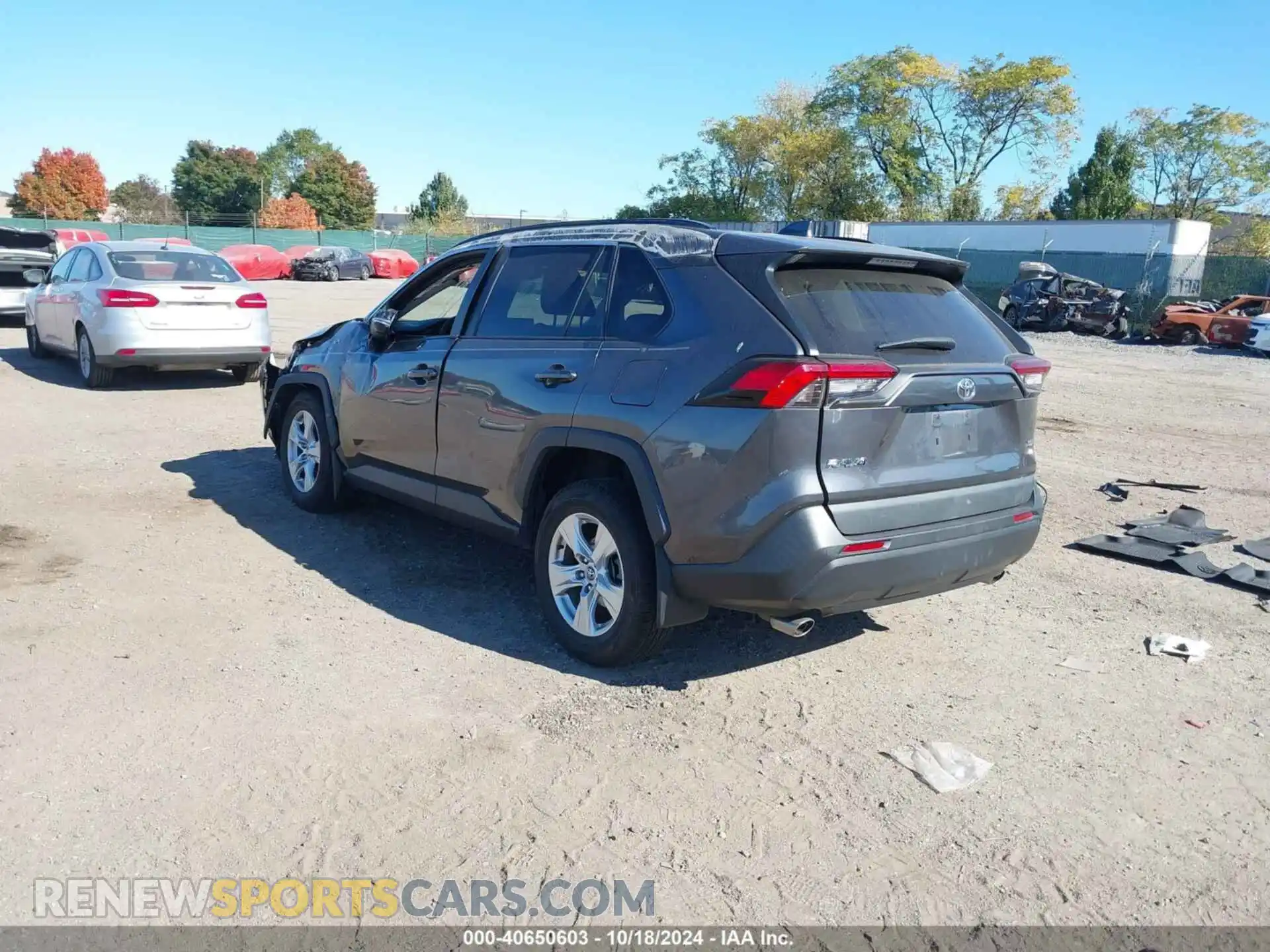 3 Photograph of a damaged car 2T3P1RFV9LW117191 TOYOTA RAV4 2020