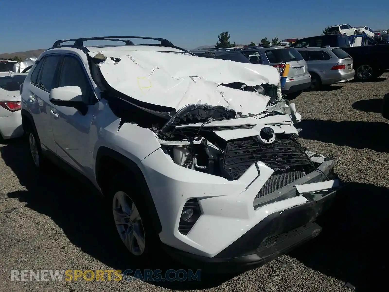 1 Photograph of a damaged car 2T3P1RFVXLC062817 TOYOTA RAV4 2020