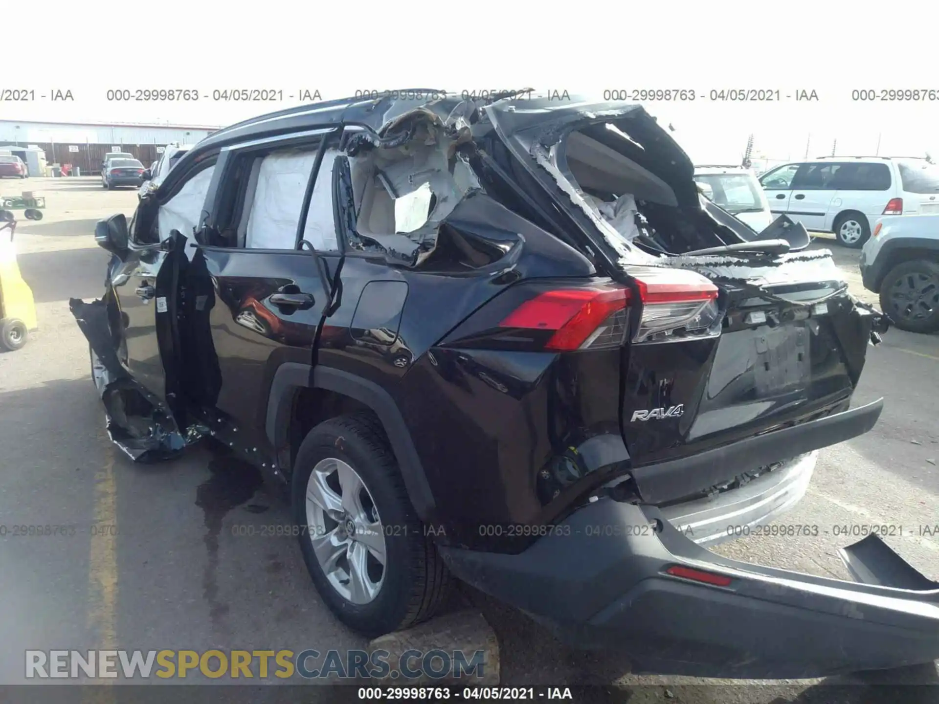 3 Photograph of a damaged car 2T3P1RFVXLC099057 TOYOTA RAV4 2020