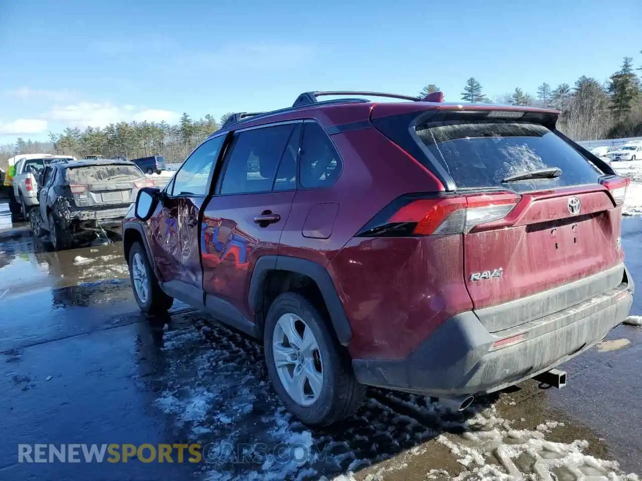 2 Photograph of a damaged car 2T3P1RFVXLC129884 TOYOTA RAV4 2020