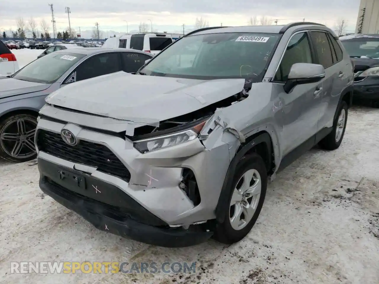 2 Photograph of a damaged car 2T3R1RFV4LC067018 TOYOTA RAV4 2020