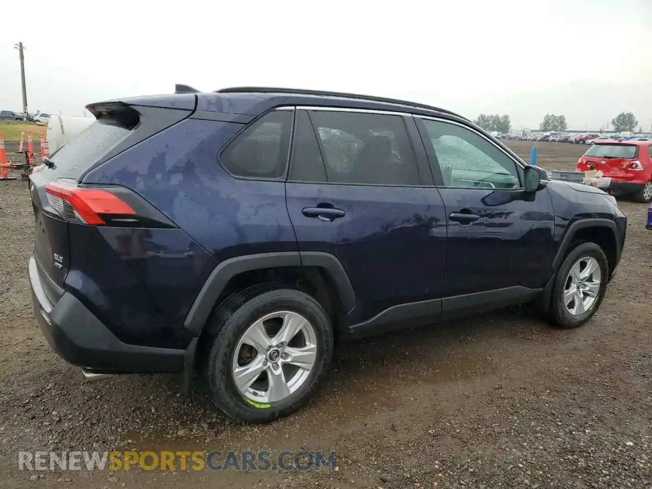 3 Photograph of a damaged car 2T3R1RFV5LW133865 TOYOTA RAV4 2020