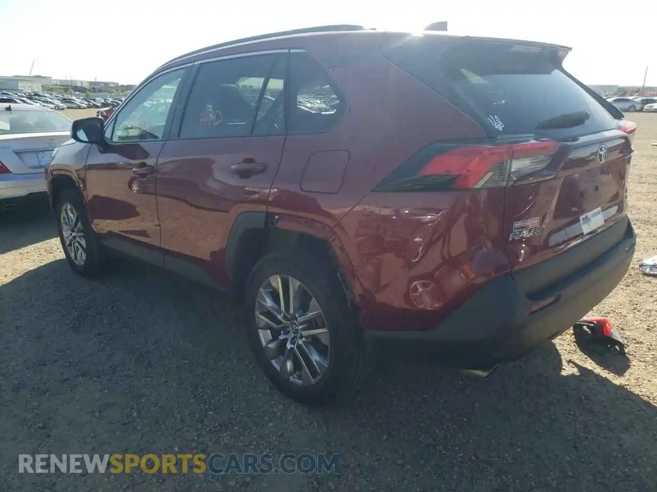3 Photograph of a damaged car 2T3R1RFV9LC072635 TOYOTA RAV4 2020