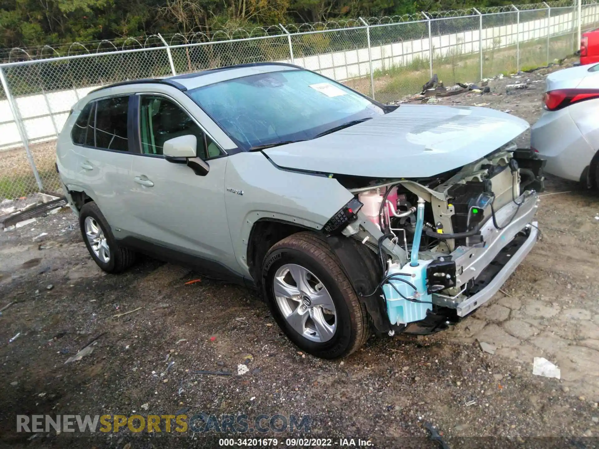 1 Photograph of a damaged car 2T3RWRFV0LW063077 TOYOTA RAV4 2020