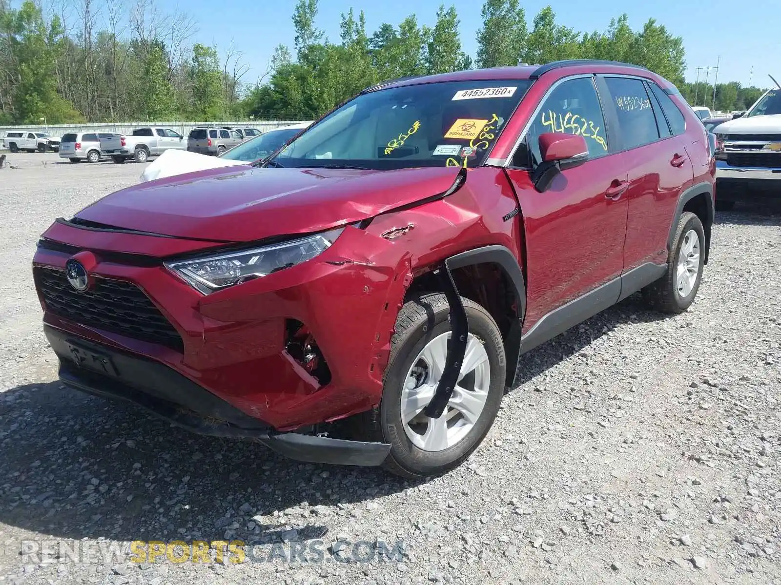 2 Photograph of a damaged car 2T3RWRFV0LW065458 TOYOTA RAV4 2020