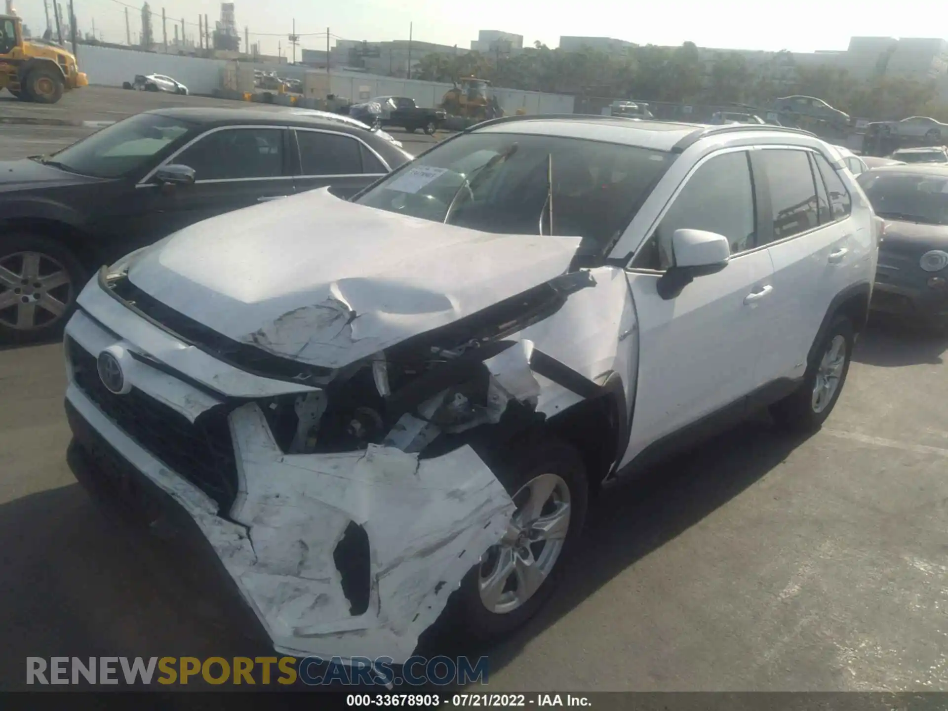 2 Photograph of a damaged car 2T3RWRFV0LW069865 TOYOTA RAV4 2020