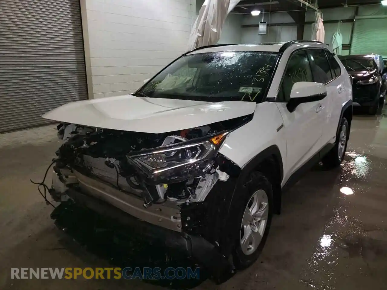 2 Photograph of a damaged car 2T3RWRFV1LW058308 TOYOTA RAV4 2020