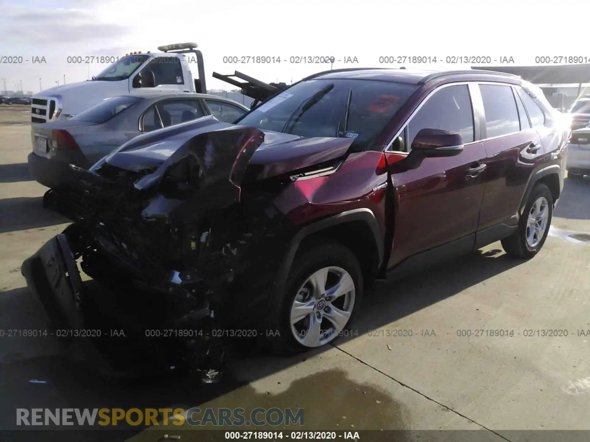 2 Photograph of a damaged car 2T3RWRFV2LW056678 TOYOTA RAV4 2020