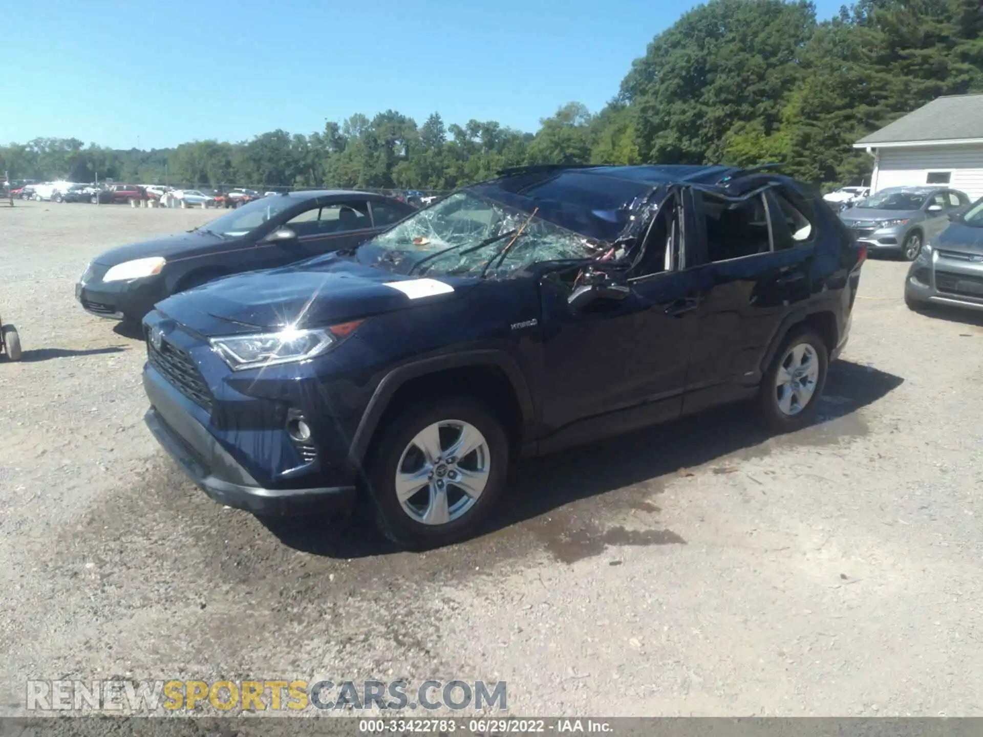 2 Photograph of a damaged car 2T3RWRFV2LW090989 TOYOTA RAV4 2020