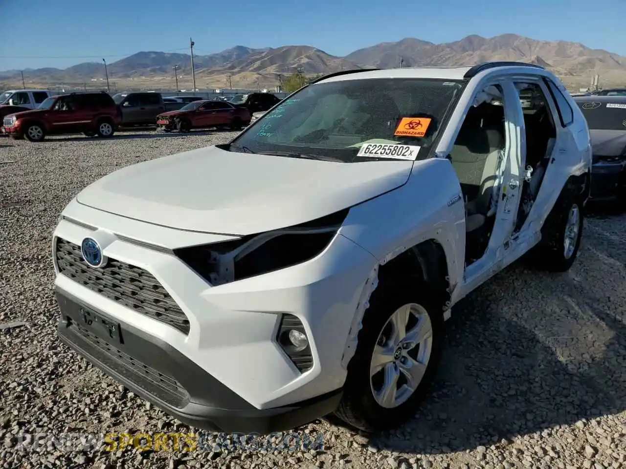 2 Photograph of a damaged car 2T3RWRFV3LW073098 TOYOTA RAV4 2020