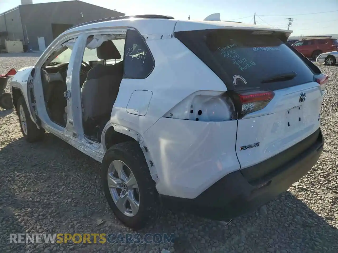 3 Photograph of a damaged car 2T3RWRFV3LW073098 TOYOTA RAV4 2020