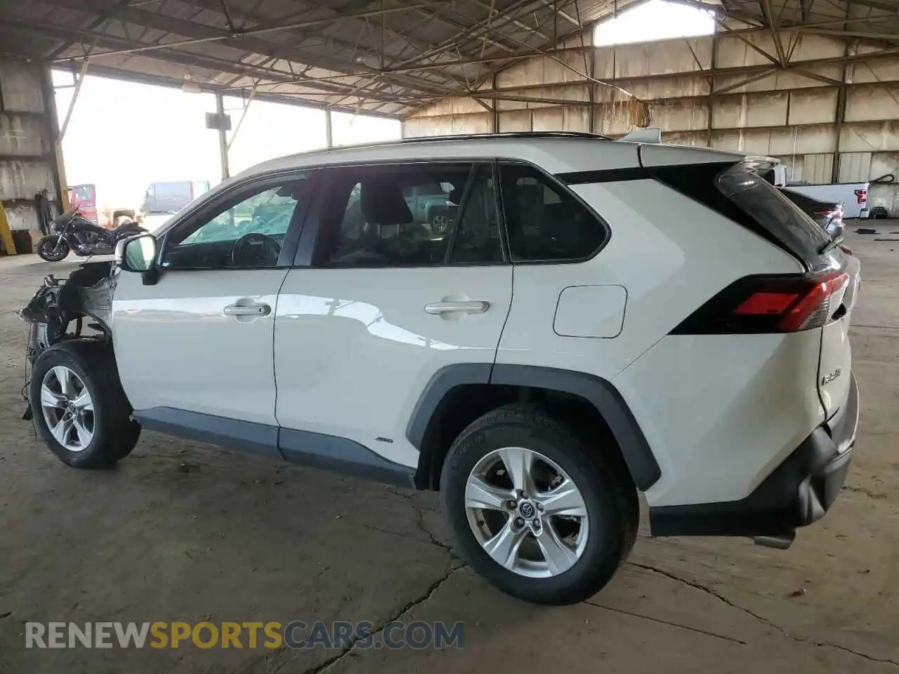 2 Photograph of a damaged car 2T3RWRFV3LW098258 TOYOTA RAV4 2020