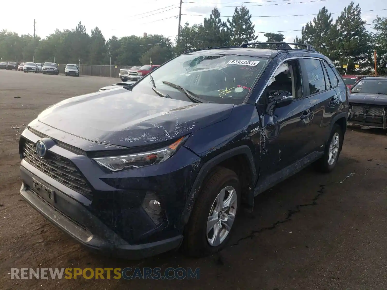 2 Photograph of a damaged car 2T3RWRFV4LW082053 TOYOTA RAV4 2020