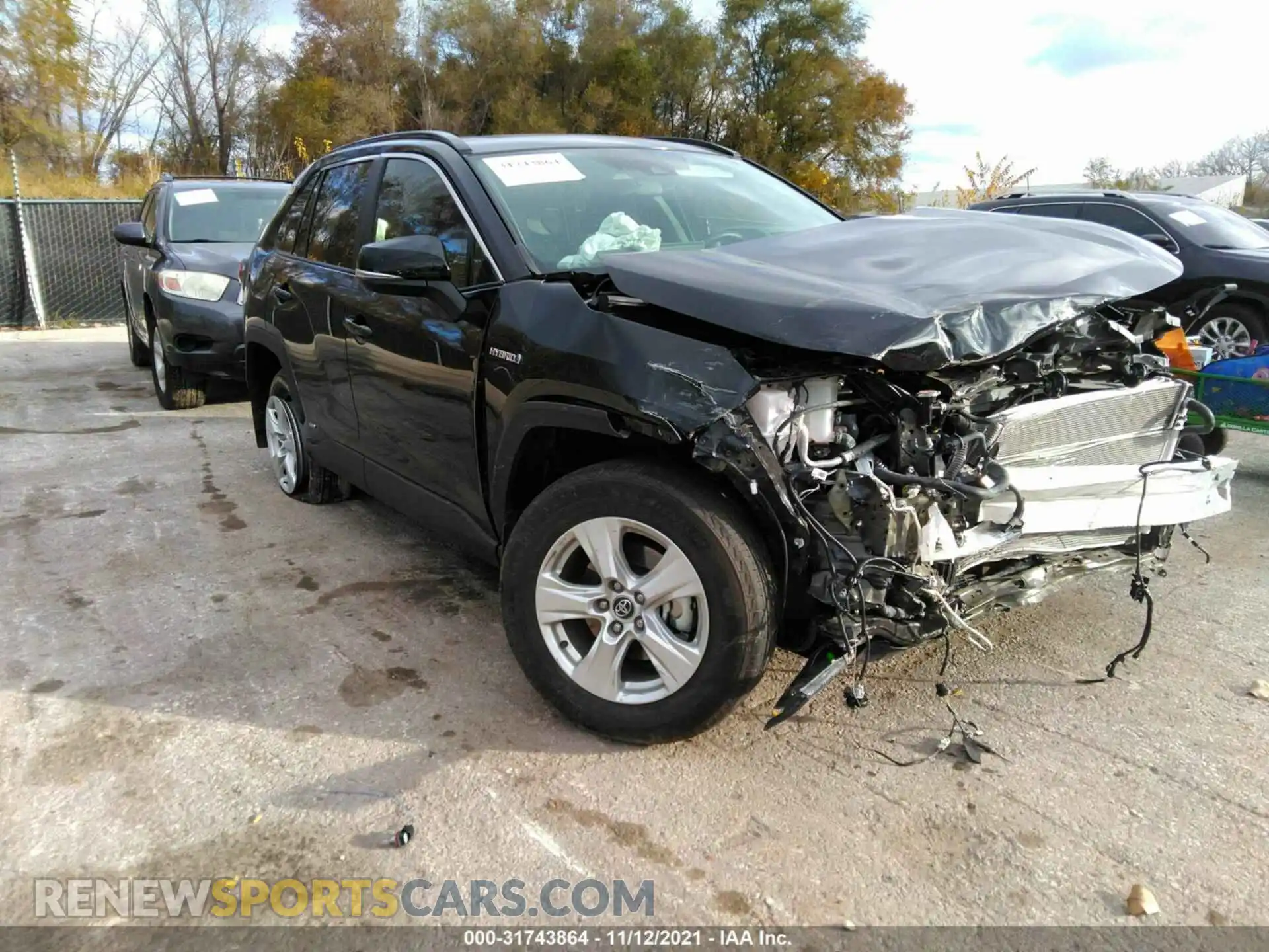 1 Photograph of a damaged car 2T3RWRFV4LW093084 TOYOTA RAV4 2020