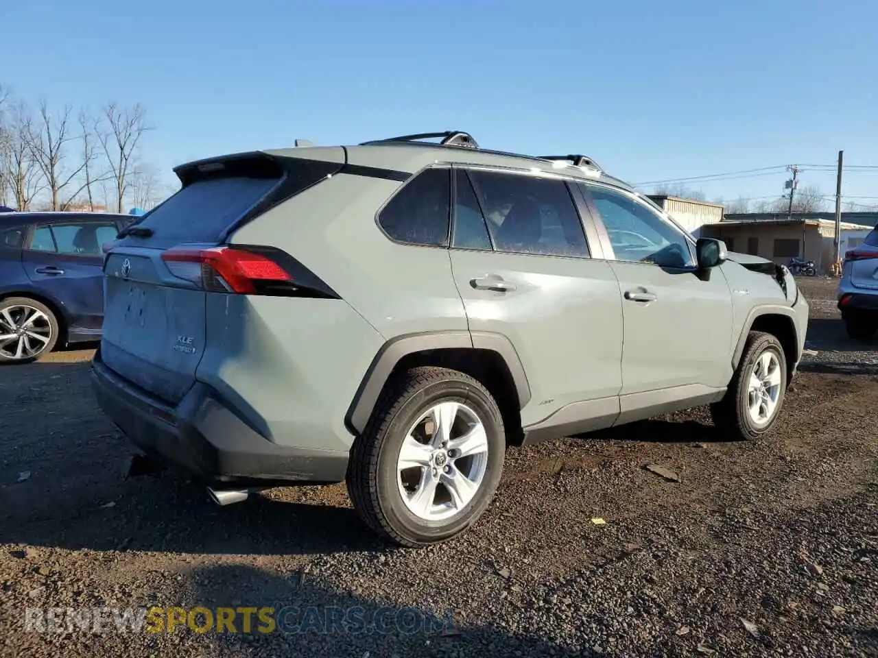 3 Photograph of a damaged car 2T3RWRFV5LW068341 TOYOTA RAV4 2020