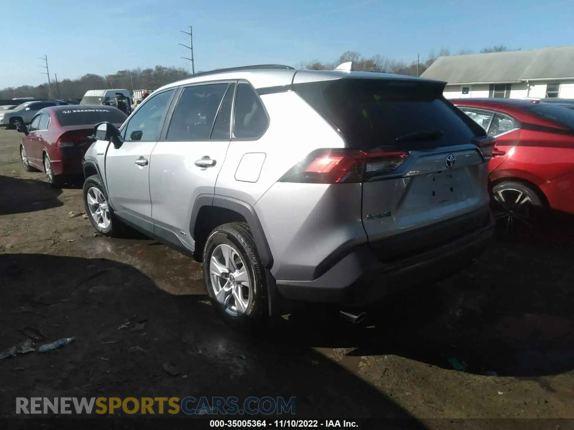 3 Photograph of a damaged car 2T3RWRFV5LW095877 TOYOTA RAV4 2020