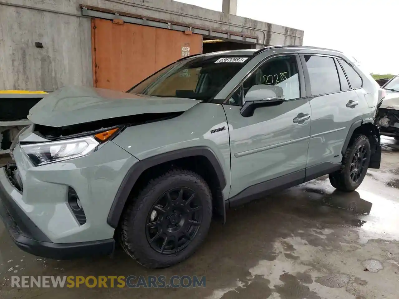 2 fotografías del automóvil dañado 2T3RWRFV6LW086850 TOYOTA RAV4 2020