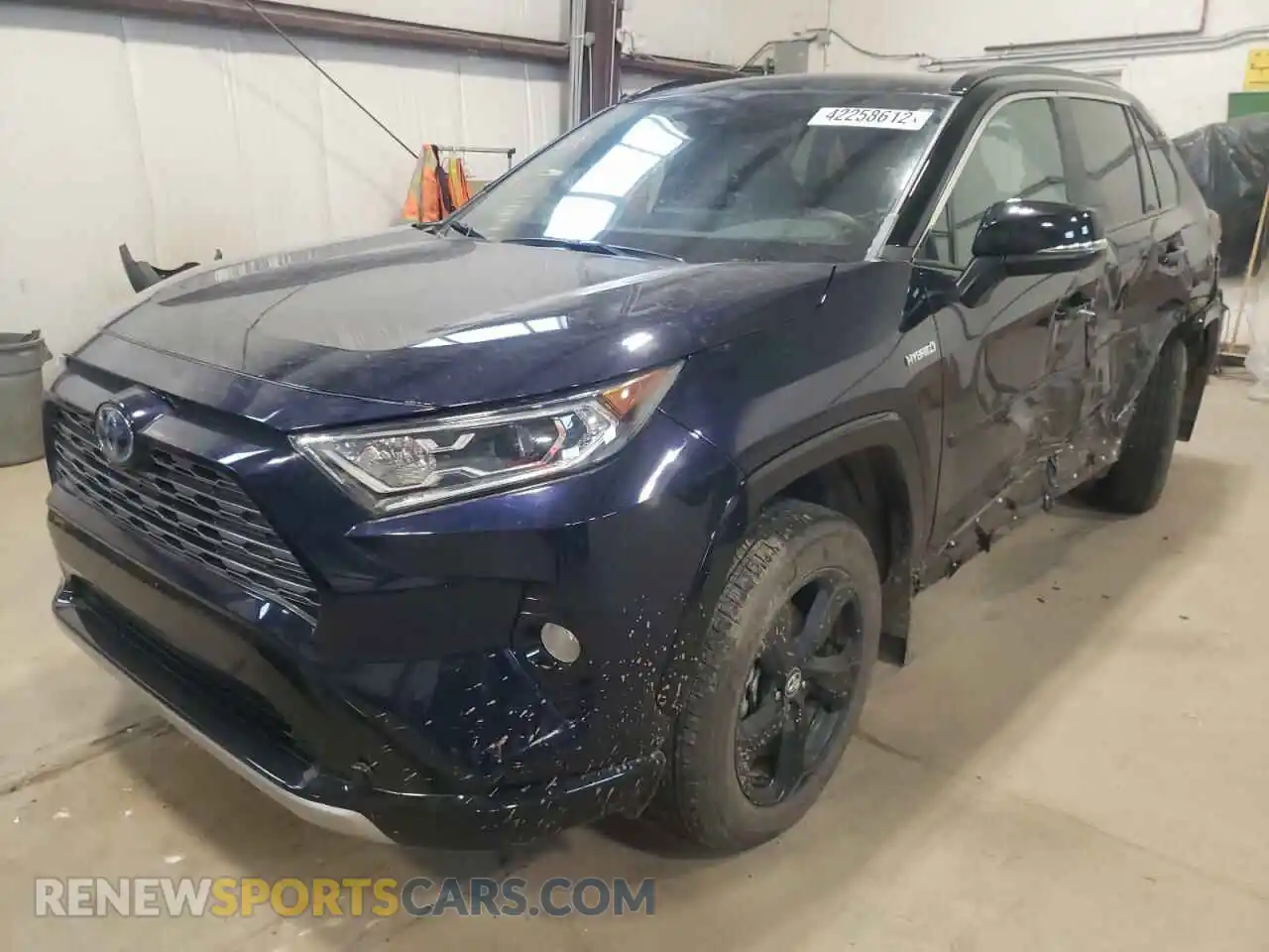 2 fotografías del automóvil dañado 2T3RWRFV6LW099601 TOYOTA RAV4 2020