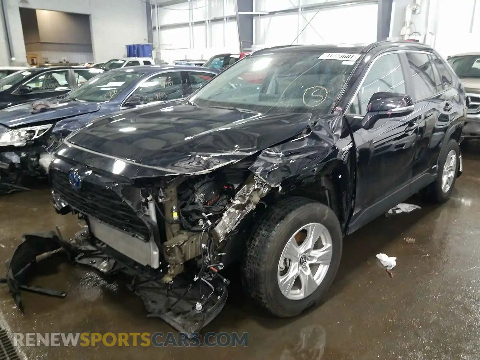 2 Photograph of a damaged car 2T3RWRFV7LW050939 TOYOTA RAV4 2020