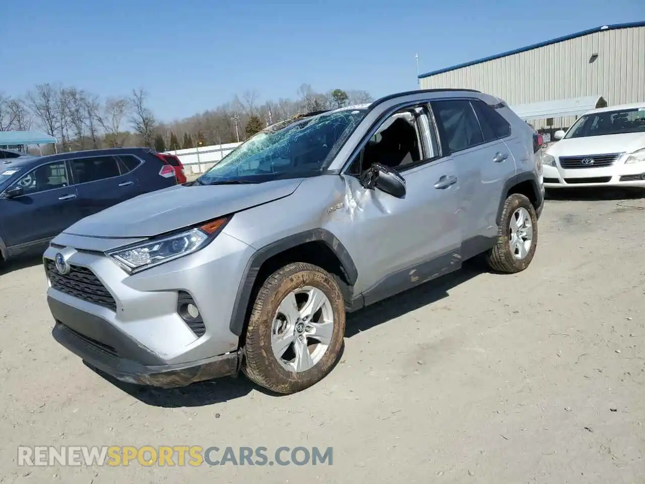 1 Photograph of a damaged car 2T3RWRFV7LW053534 TOYOTA RAV4 2020