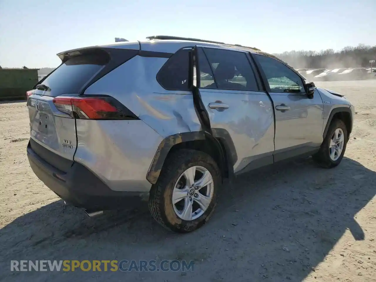 3 Photograph of a damaged car 2T3RWRFV7LW053534 TOYOTA RAV4 2020