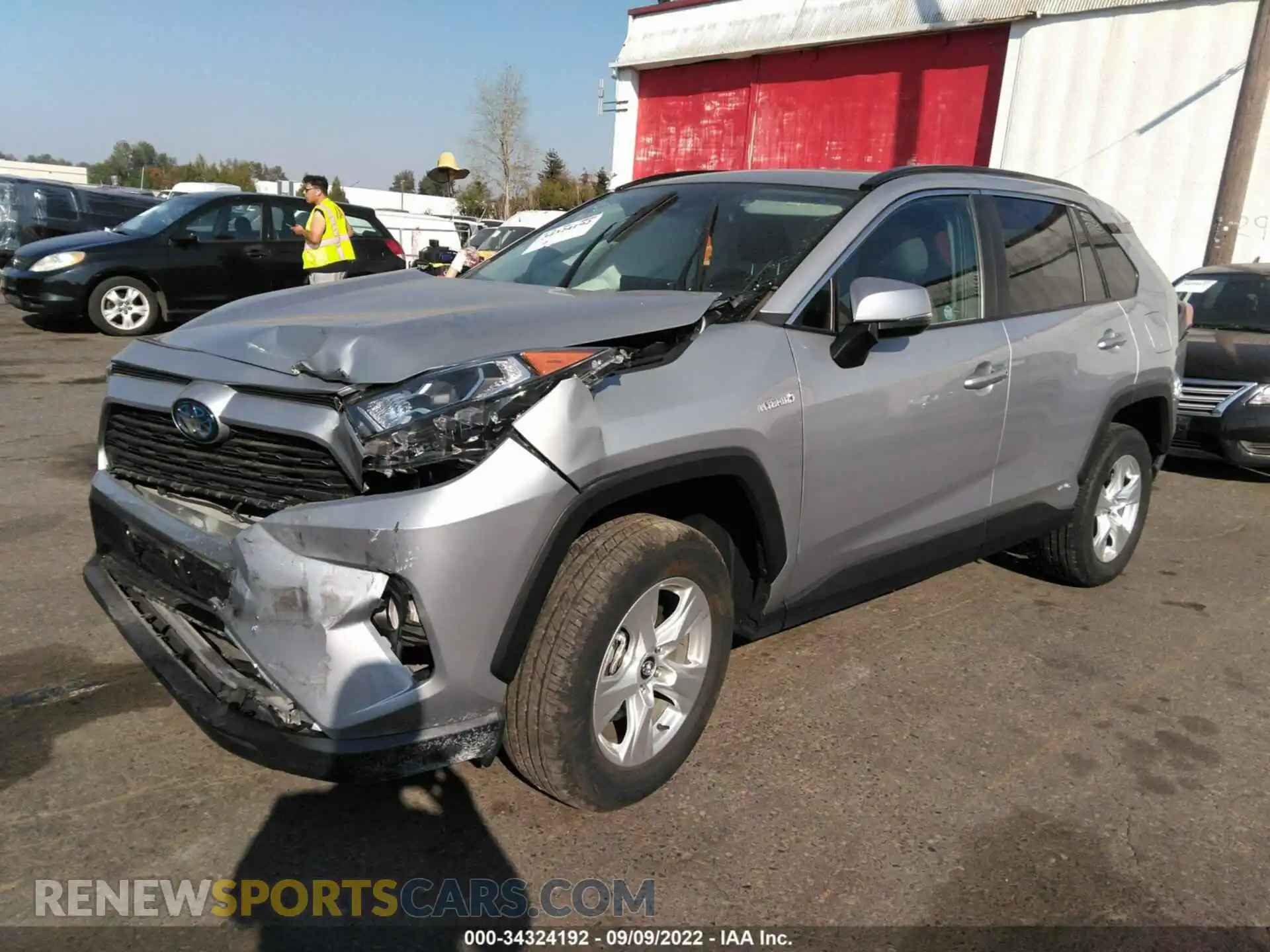2 Photograph of a damaged car 2T3RWRFV7LW073606 TOYOTA RAV4 2020