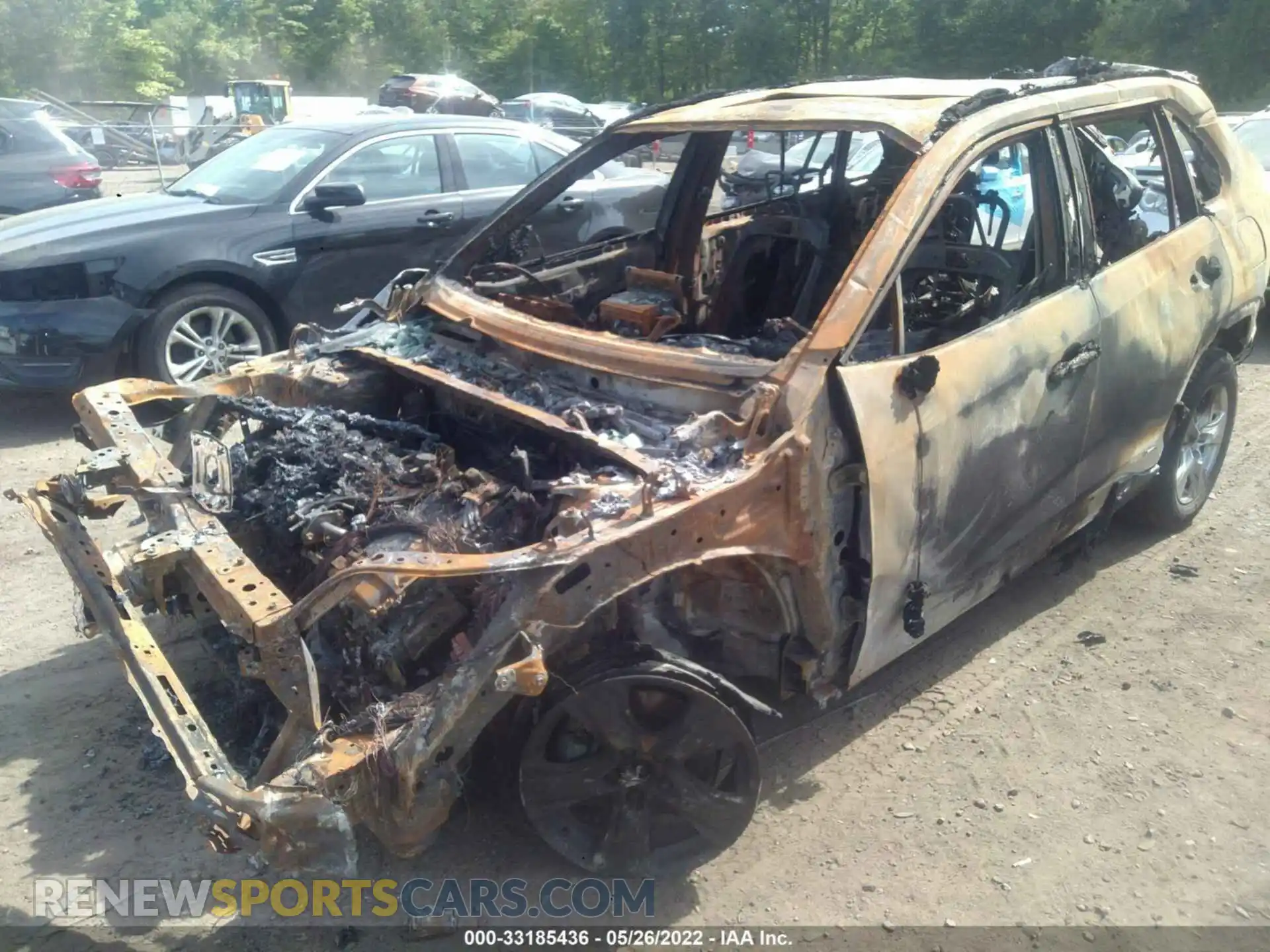 2 Photograph of a damaged car 2T3RWRFV9LW065832 TOYOTA RAV4 2020