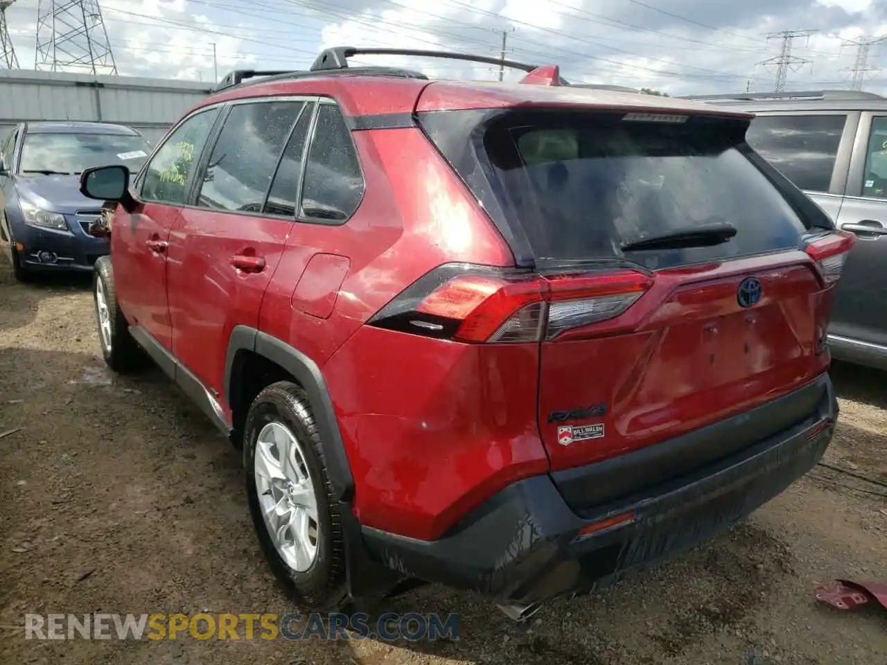 3 Photograph of a damaged car 2T3RWRFV9LW094568 TOYOTA RAV4 2020
