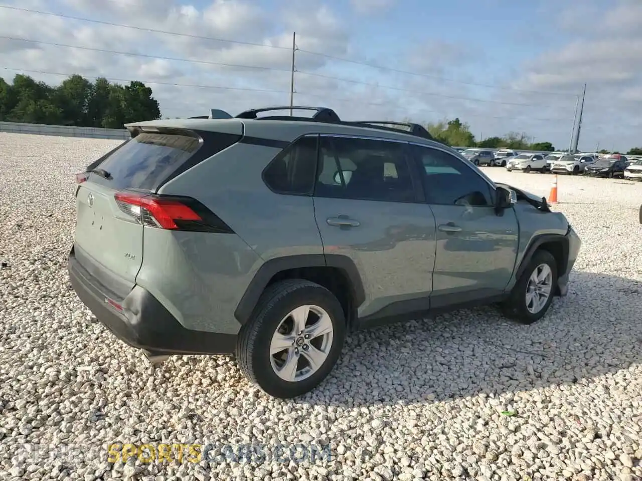 3 Photograph of a damaged car 2T3W1RFV0LC039476 TOYOTA RAV4 2020