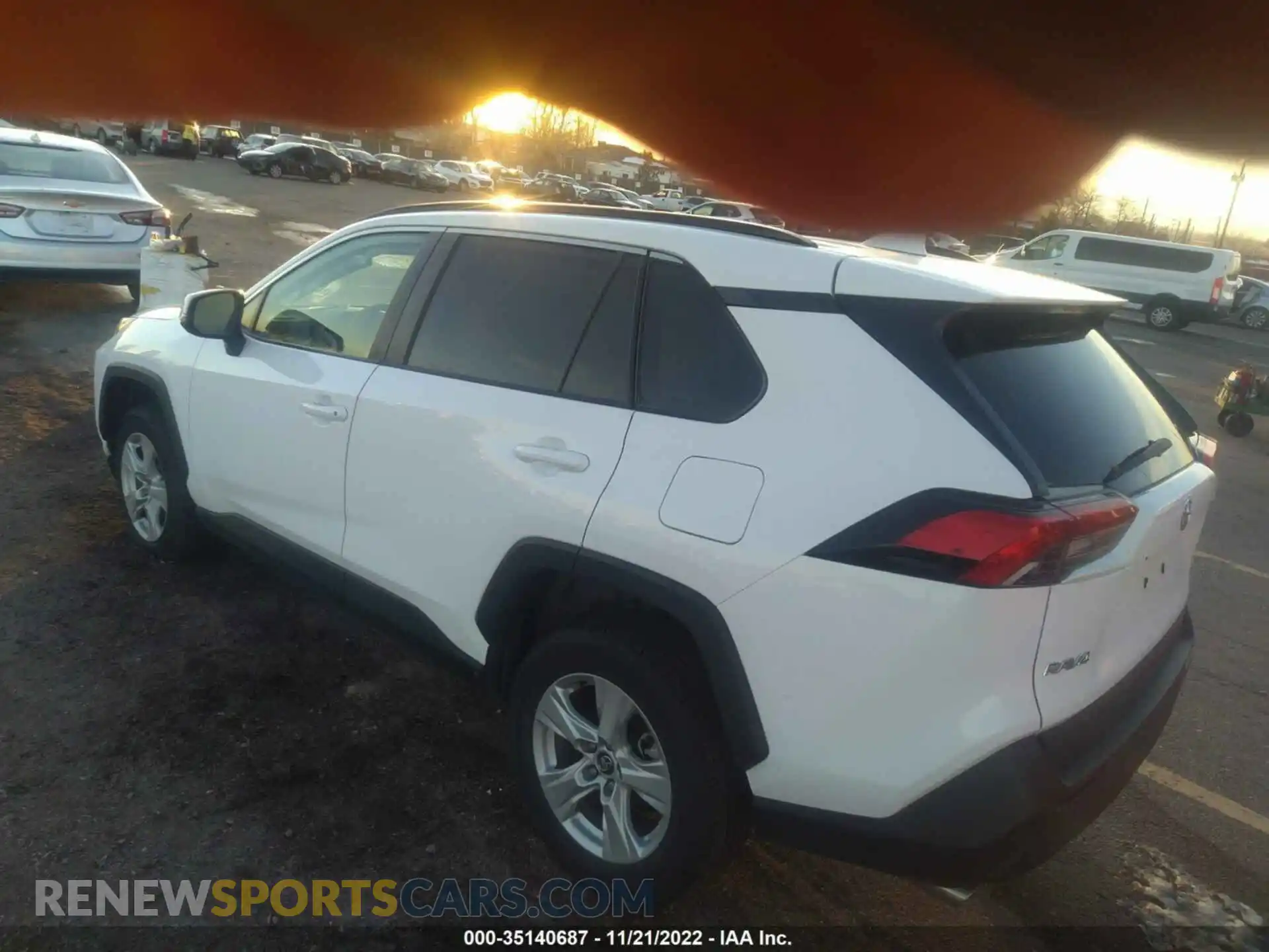 3 Photograph of a damaged car 2T3W1RFV0LC059467 TOYOTA RAV4 2020