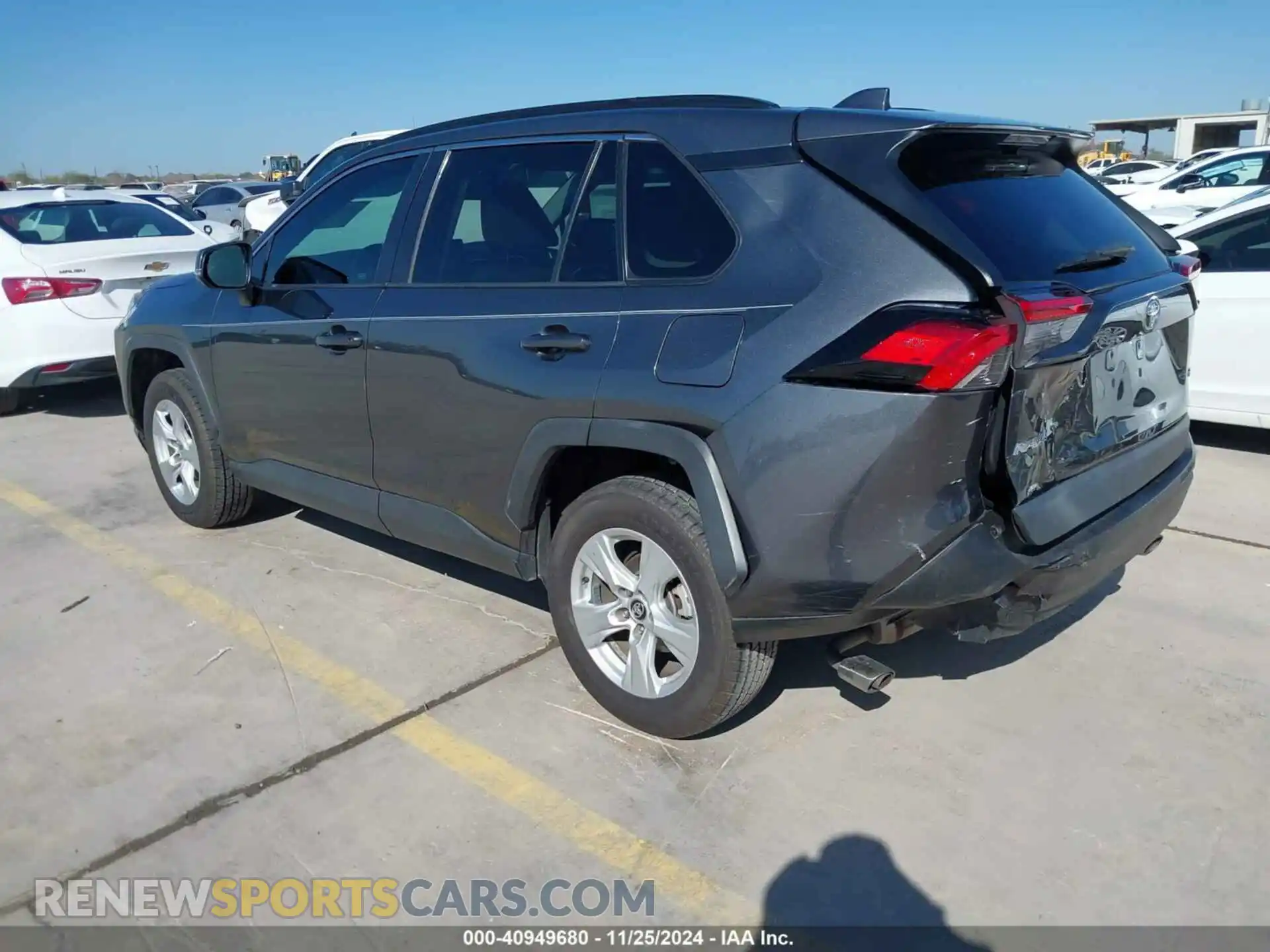 3 fotografías del automóvil dañado 2T3W1RFV0LC064703 TOYOTA RAV4 2020