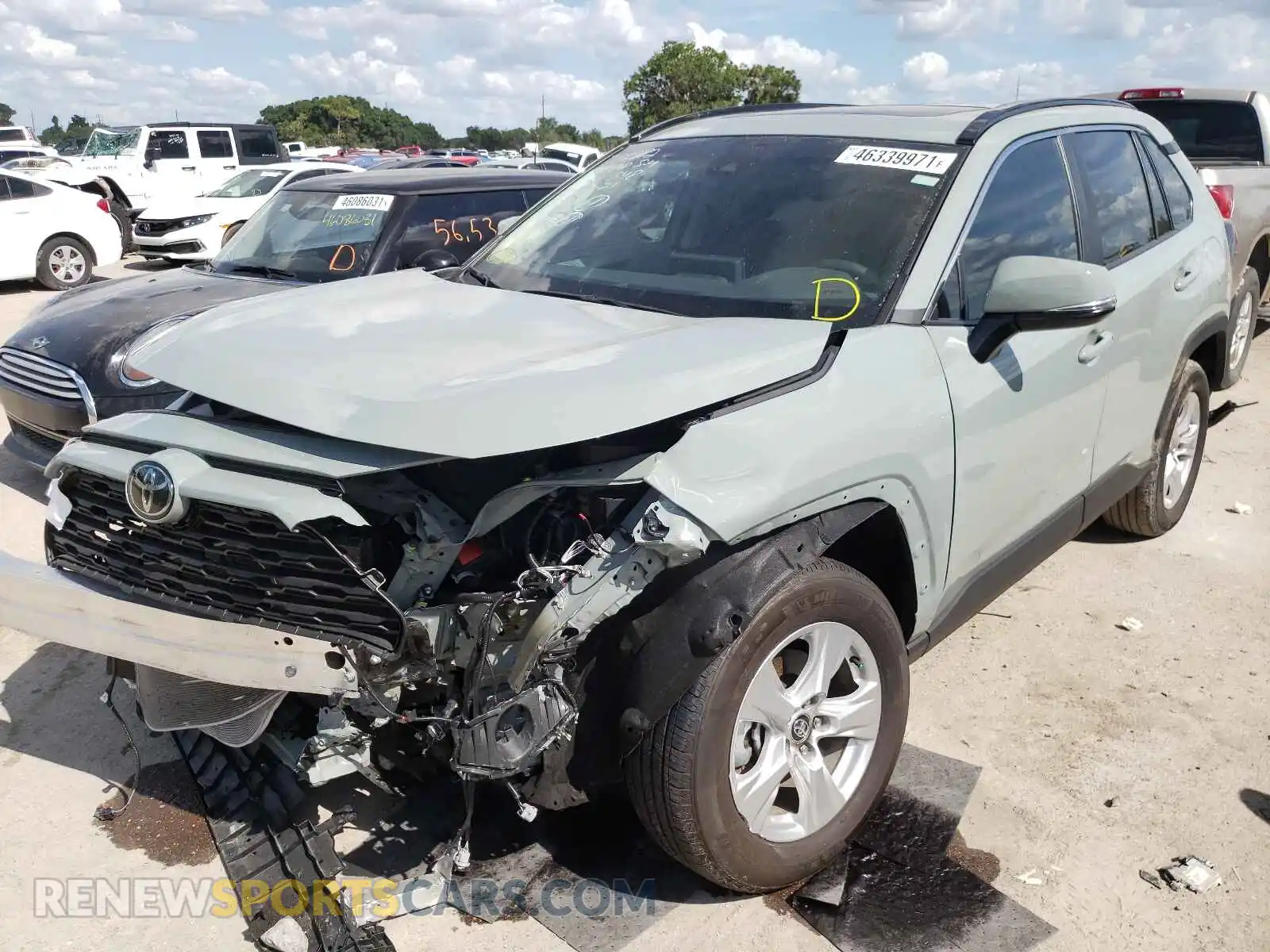 2 Photograph of a damaged car 2T3W1RFV0LC077287 TOYOTA RAV4 2020