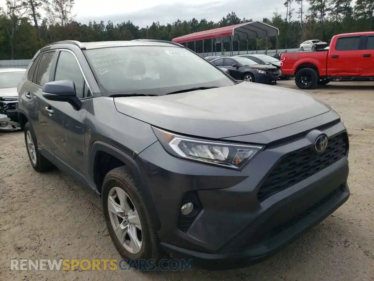 1 Photograph of a damaged car 2T3W1RFV0LC082716 TOYOTA RAV4 2020