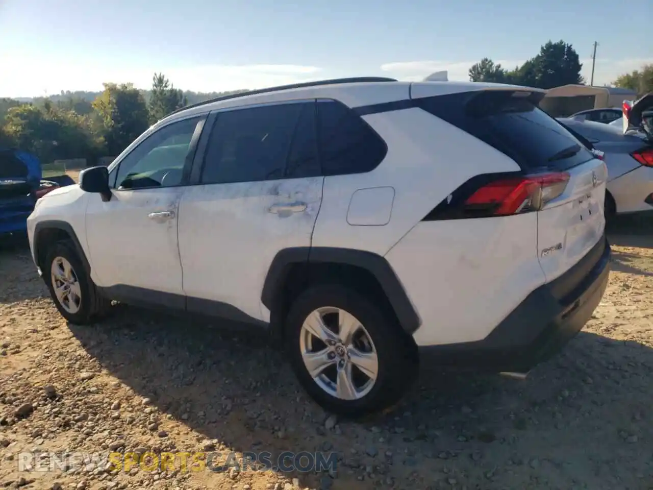 2 Фотография поврежденного автомобиля 2T3W1RFV0LW058060 TOYOTA RAV4 2020