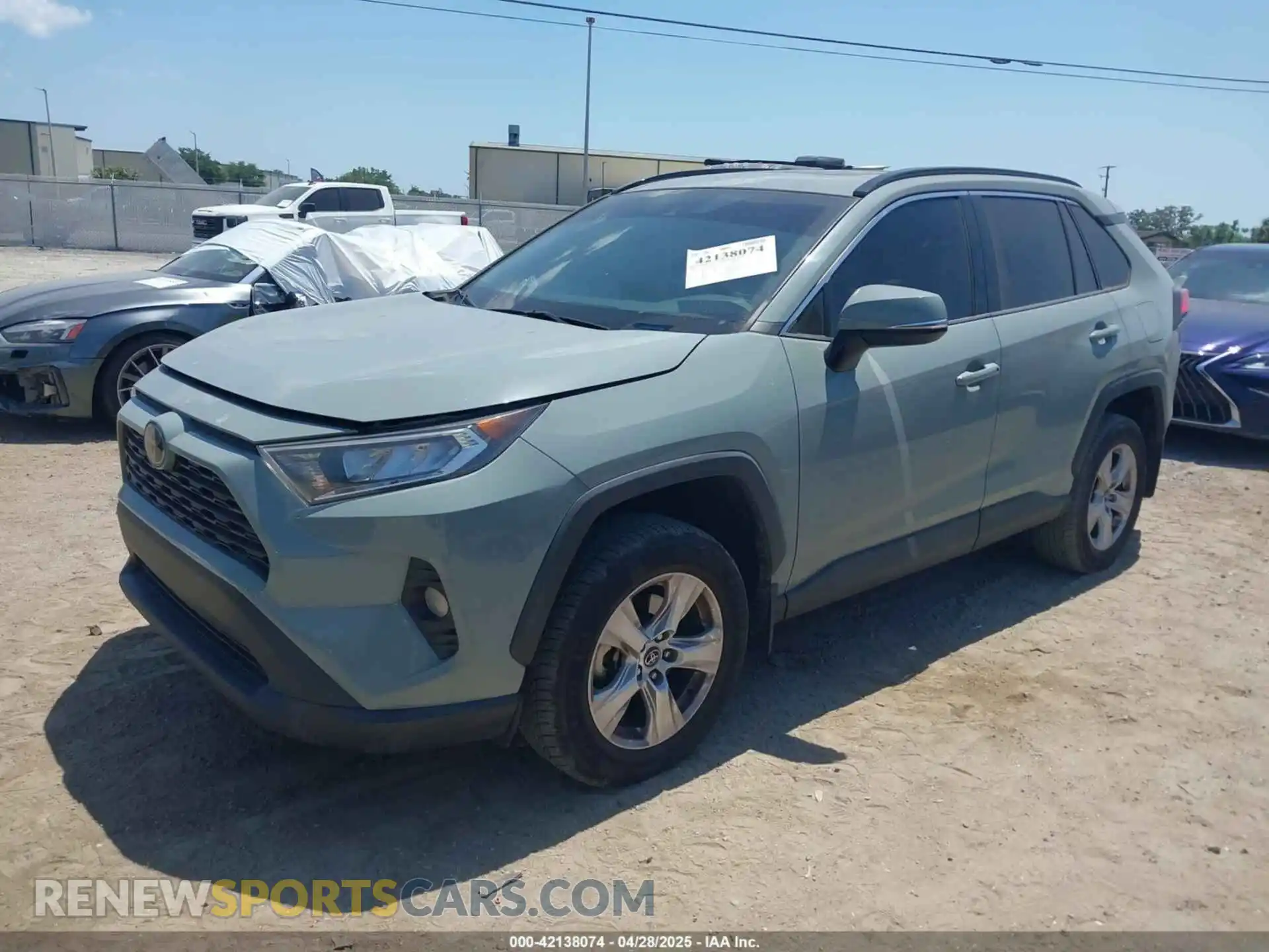 2 Photograph of a damaged car 2T3W1RFV0LW069849 TOYOTA RAV4 2020
