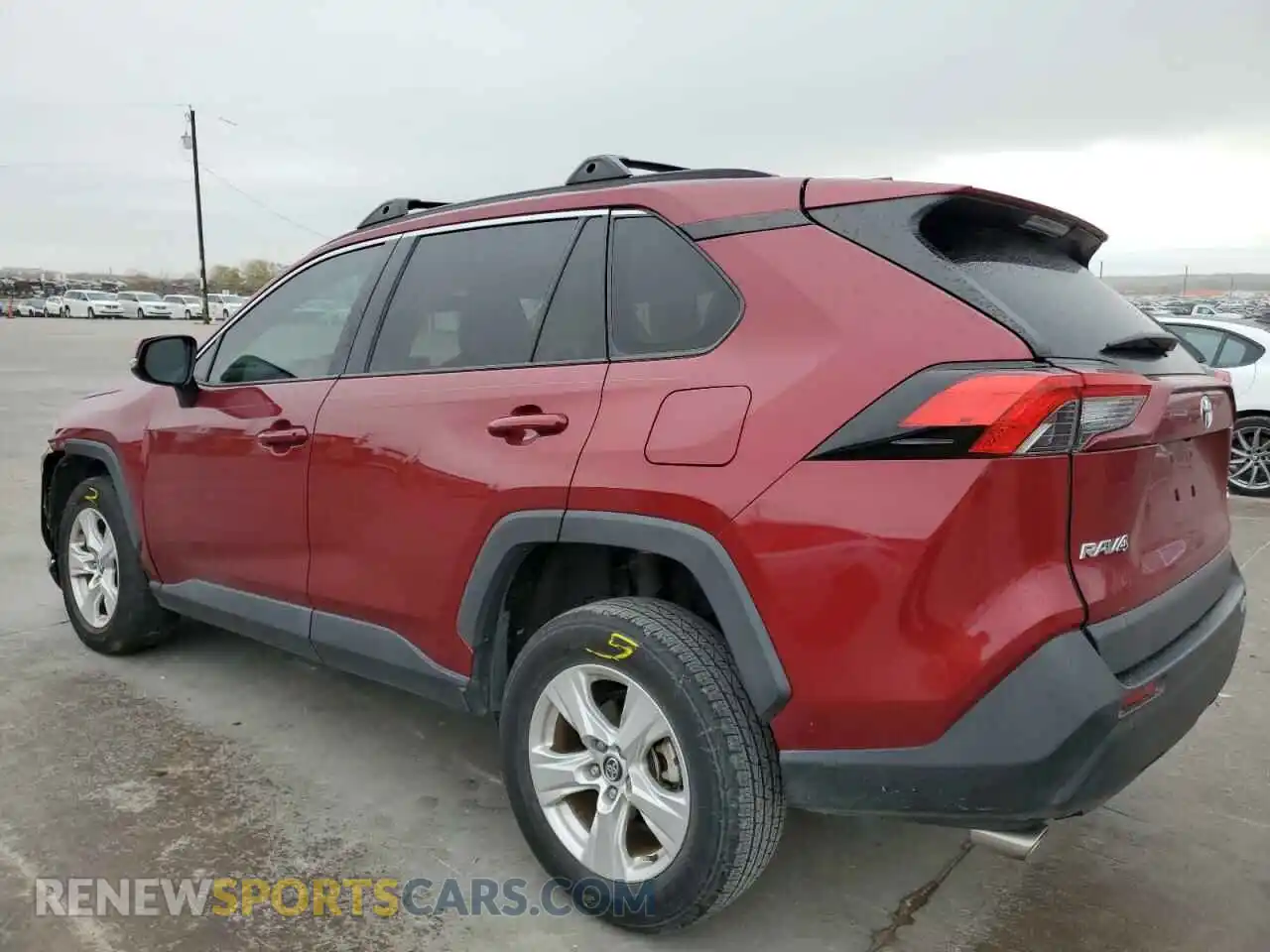 2 Photograph of a damaged car 2T3W1RFV0LW071665 TOYOTA RAV4 2020