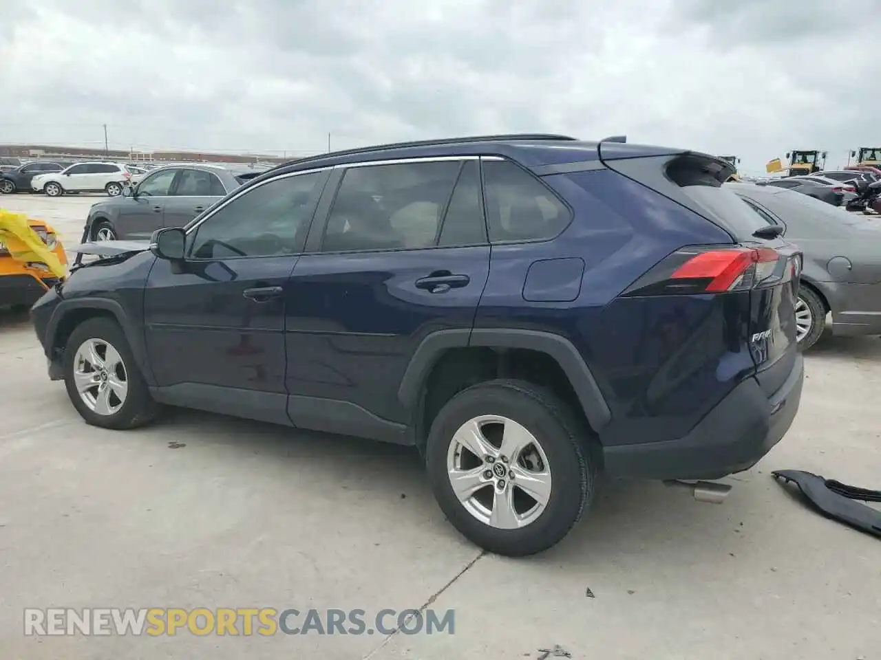 2 Photograph of a damaged car 2T3W1RFV0LW099787 TOYOTA RAV4 2020
