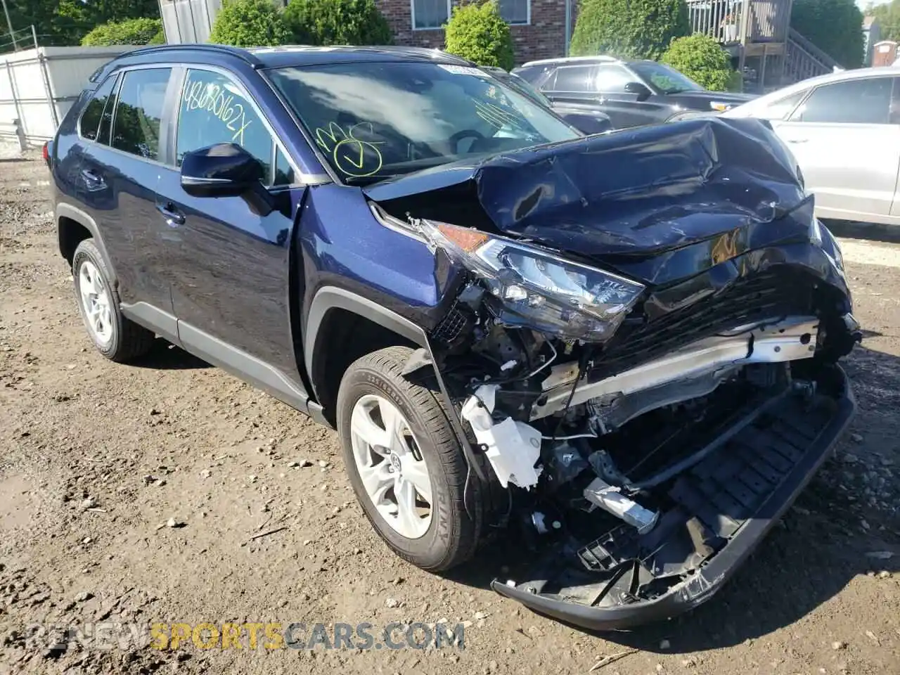 1 Photograph of a damaged car 2T3W1RFV1LC053385 TOYOTA RAV4 2020