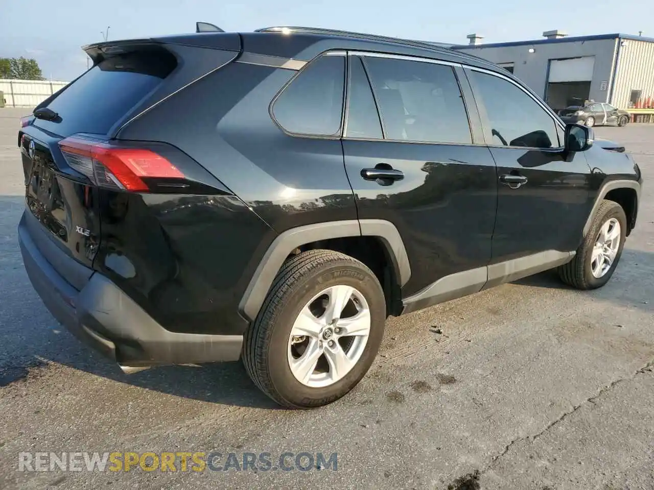 3 Photograph of a damaged car 2T3W1RFV1LC064371 TOYOTA RAV4 2020