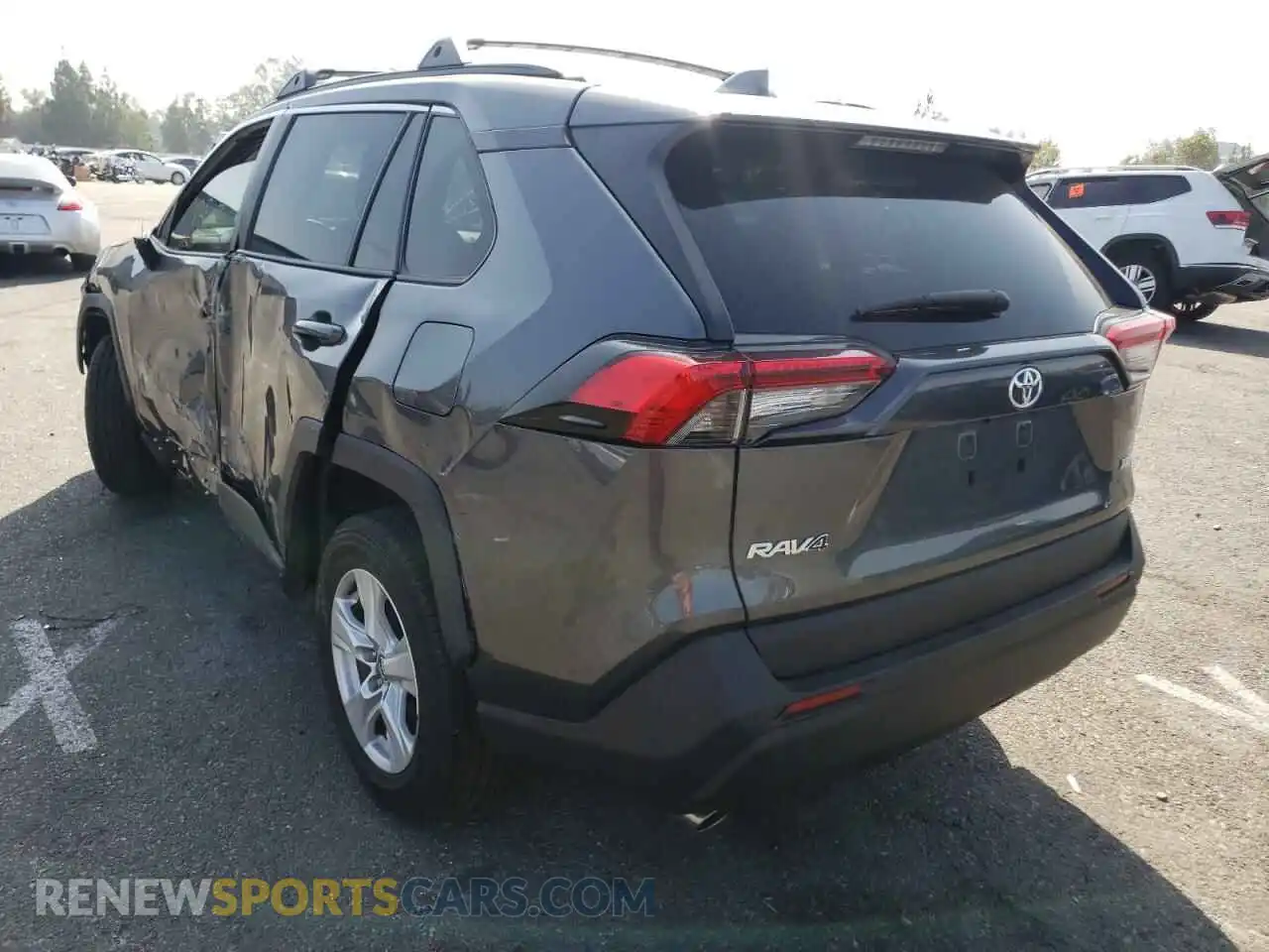 3 Photograph of a damaged car 2T3W1RFV1LC085754 TOYOTA RAV4 2020
