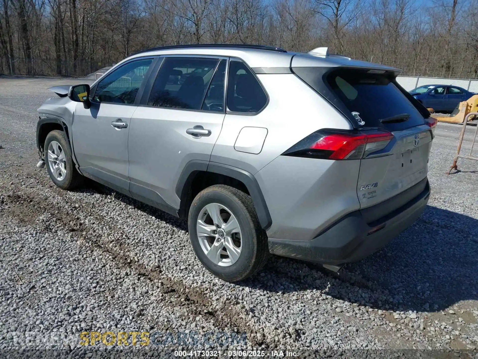 3 Photograph of a damaged car 2T3W1RFV2LC052620 TOYOTA RAV4 2020