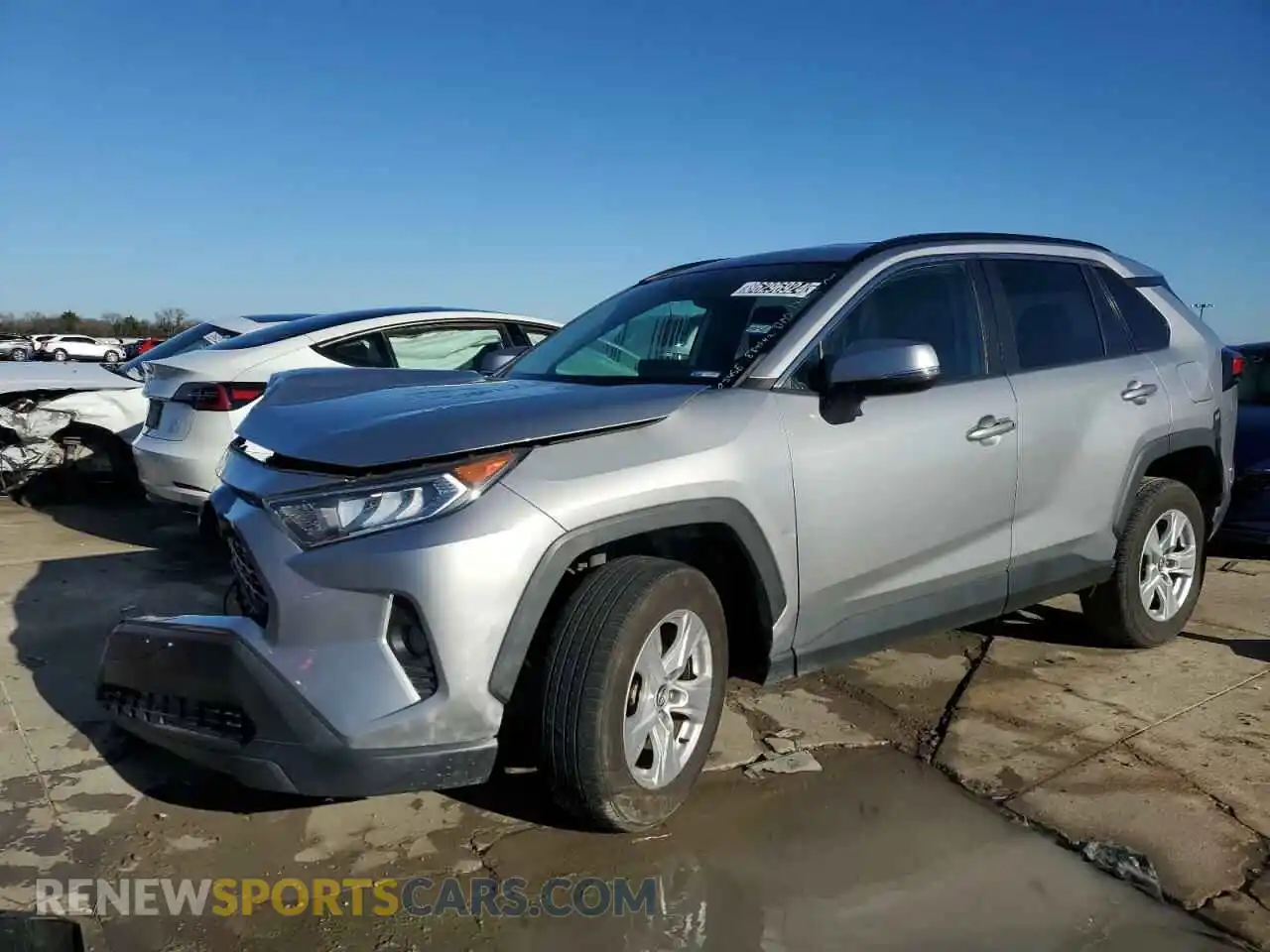 1 Photograph of a damaged car 2T3W1RFV2LC074228 TOYOTA RAV4 2020